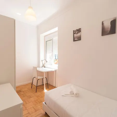 Houze Four Bedroom Near Zoo *